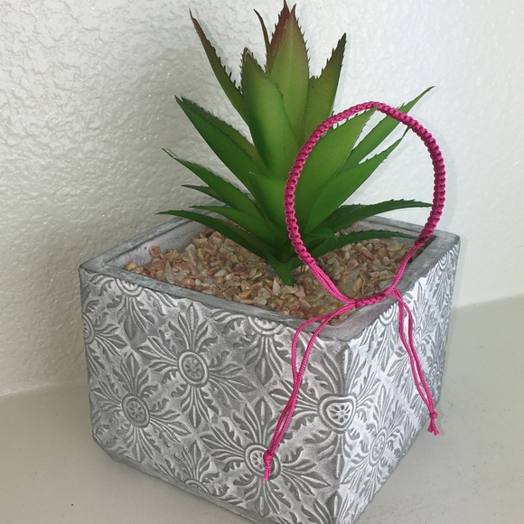 🌸 3 Piece Set Handmade Chinese Knotting Bracelet - Picture 5 of 8